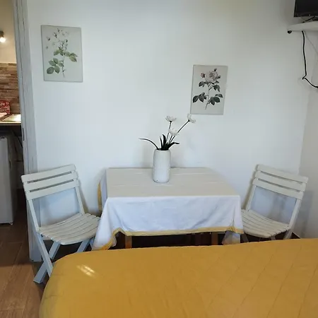 船上ホテル Gobbi Green パレルモ